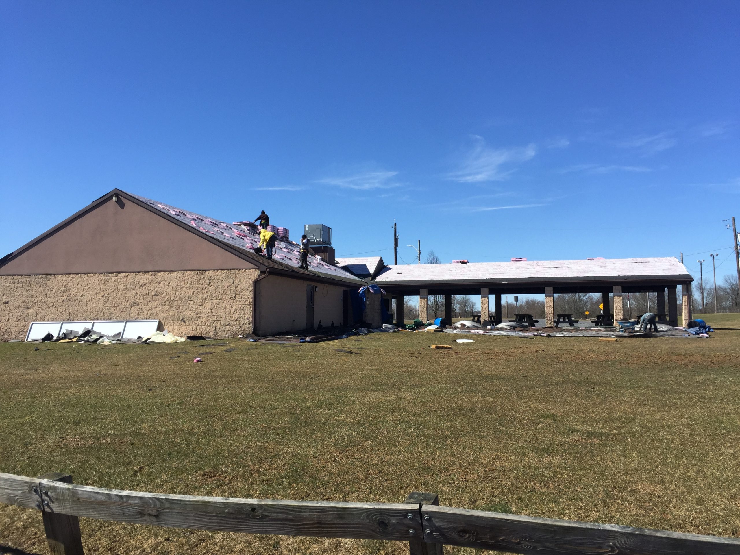 How Seasonal Weather Changes Affect Your Roof